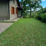Lägenhet Con Ampio Giardino *